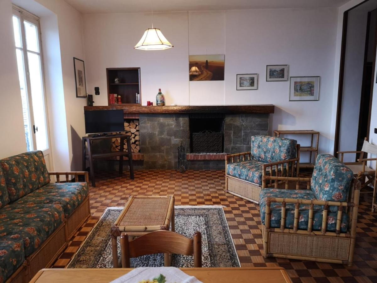 Appartamento Le Due Rocche Arona Eksteriør billede
