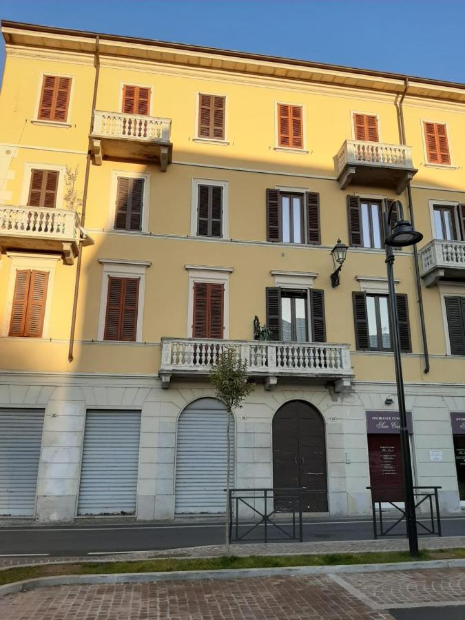 Appartamento Le Due Rocche Arona Eksteriør billede